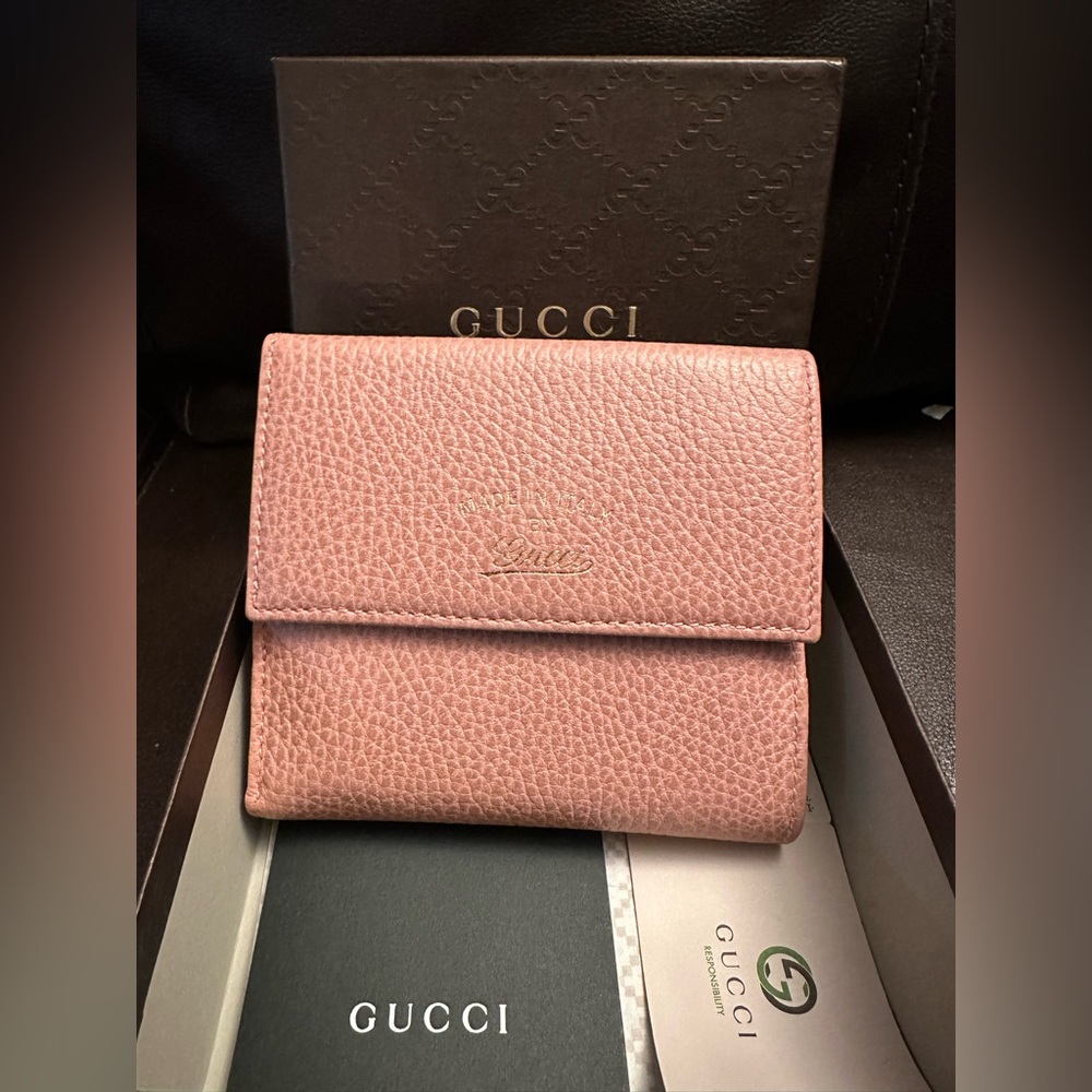 Authentic GG wallet